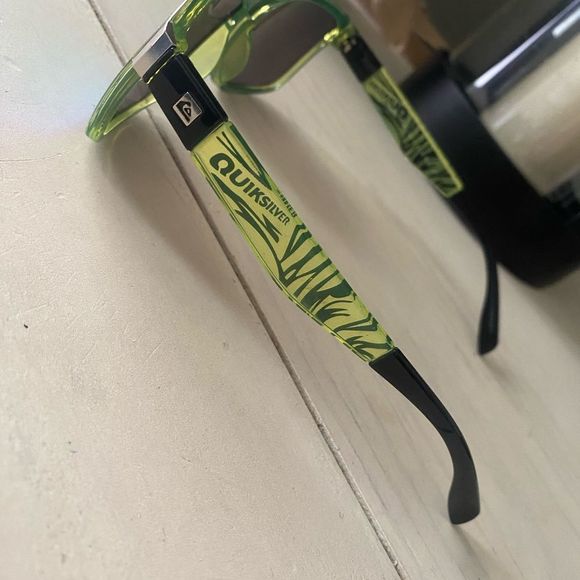 NWT Quicksilver Sunglasses Unisex - Picture 3 of 7